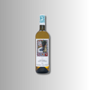 Flasche Château Nico Lazaridi Weißwein-Cuvée mit kunstvollem Etikett vor hellem Hintergrund